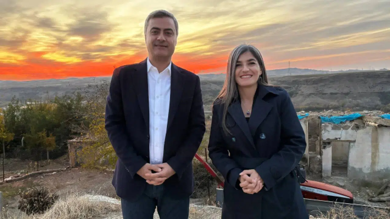 Van Eşbaşkanlarının mesajı meclis’te: Kentimizi biz yöneteceğiz