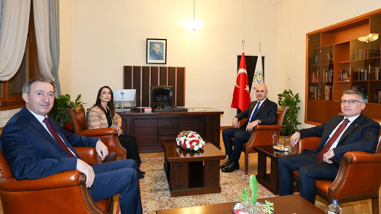 Kurtulmuş, Meclis’te DEM Parti ile bir araya geldi