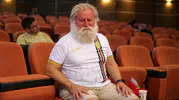 Ali Nesin “Amedsporluyum” dedi, formayı üstünden çıkarmadı
