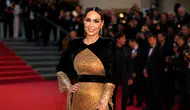 Lara Dizeyi Cannes’da Kürt kıyafetleriyle dikkat çekti