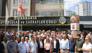 Diyarbakır'da Kuyumcu Esnafı Silahlı Saldırıyı Kepenk Kapatarak Protesto Etti