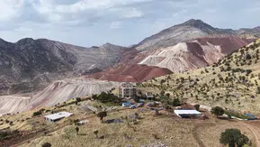 10 yılda değişen dağ silueti: Yasaklı Herbol köyünde madencilik tahribatı