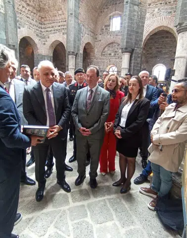 Mezopotamya’nın Altın Kadınları Diyarbakır’da Sanatseverlerle Buluştu