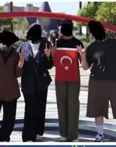 Kürt çocuklarına ‘bozkurt’ işareti yaptırıldı: Konu meclis gündeminde