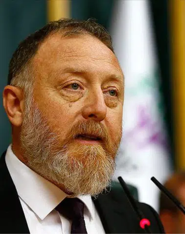 Temelli: “Masadan kalkmak değil, sağlam oturmak çözümdür”