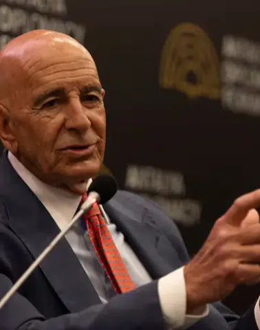 Büyükelçi Tom Barrack: "Suriye Bir Diplomasi Laboratuvarı"
