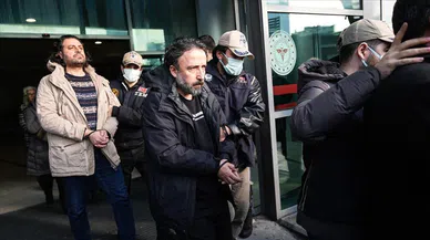 İstanbul’da belediye meclis üyeleri tutuklandı