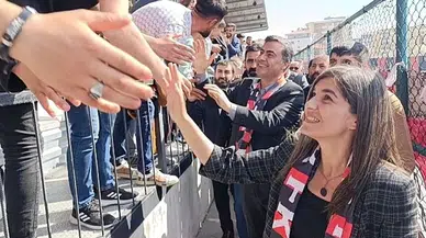 Vanspor’a ırkçı saldırı! Eşbaşkanlardan sert tepki