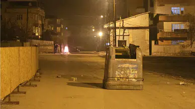Van’da kayyım protestoları gece boyunca devam etti!