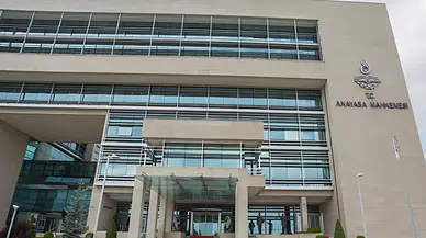 Anayasa Mahkemesi'nden emri nitelikte karar: Diploma iptali yalnızca sahtecilik durumunda mümkün