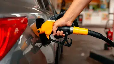 Tarih belli oldu: Benzine yeni zam yolda
