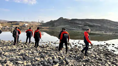 Diyarbakır’da günlerdir aranan genç ölü bulundu