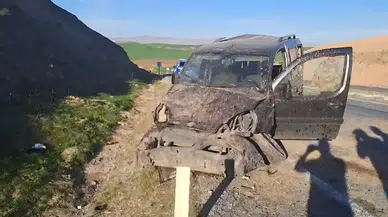 Diyarbakır’da takla atan araçta 2 kişi hafif yaralandı
