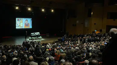 Edip Akbayram’a veda