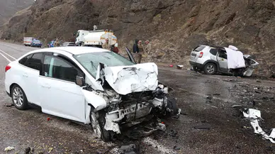 İçişleri Bakanı Yerlikaya, Bayramdaki trafik kazalarını ve denetim sayılarını paylaştı