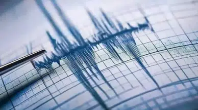 Son Dakika! Marmara denizi’nde deprem: İstanbul'da sarsıntı hissedildi