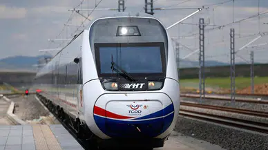 YHT seferlerinde elektrik kesintisi krizi: TCDD’den açıklama geldi