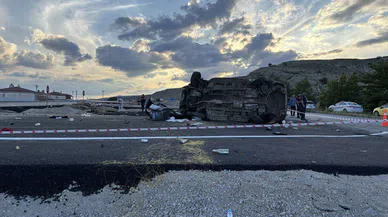 Bayram arifesinde trafik kazalarında ağır bilanço: 10 can kaybı