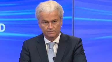 Hollanda’da aşırı sağ koalisyonu terk etti