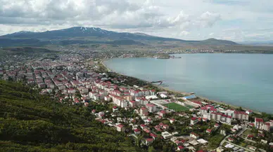 Tatvan’da seçim iptali sonrası sandıklar yeniden kuruldu