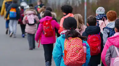 Almanya'da okullara göçmen öğrenci kotası tartışması