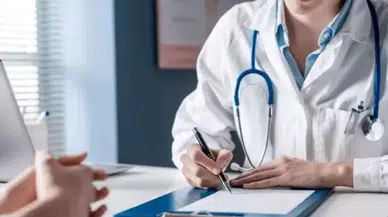 Doktorlara iki özel hastanede çalışma hakkı
