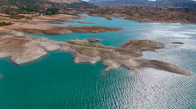Dicle Baraj Gölü’ndeki adacıklar havadan görüntülendi