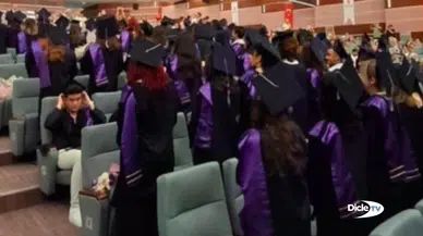 Hacettepe Üniversitesi öğrencilerinden mezuniyet töreninde protesto
