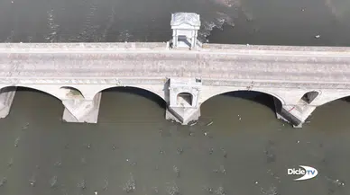 Meriç Nehri’nde sular çekildi: Tarihi köprünün ayakları göründü