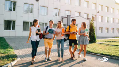 Mezunları en hızlı işe yerleşen üniversite ve bölümler belli oldu