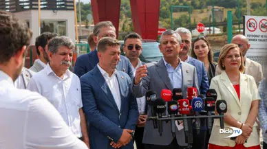 Özgür Özel Figen Yüksekdağ’ı cezaevinde ziyaret etti