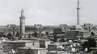 #dicleilehatırla /  1914 Büyük Yangın: Diyarbakır Çarşısında Yanan Bellek