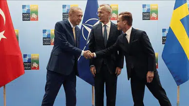 İsveçli diplomat, NATO görüşmesi dosyalarını tuvalette unuttu