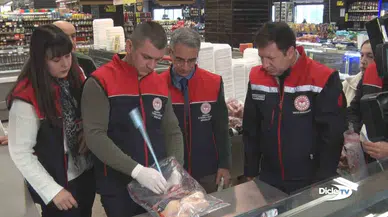 Bakanlık duyurdu: Bir sucukta domuz eti çıktı