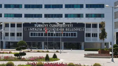 Antalya Büyükşehir Belediyesi’ne operasyon 16 gözaltı