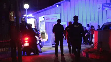 Şüpheli madde inceleyen dokuz polis hastaneye kaldırıldı