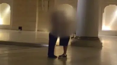 Camide öpüşen turistlere iddianame