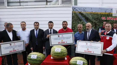 Diyarbakır’da 20 yıllık karpuz şampiyonu, 600 gram farkla zirveden indi