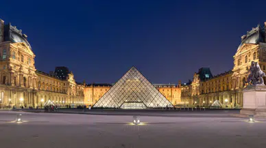 “Cartier mağazaları Louvre Müzesi’nden daha iyi korunuyor”