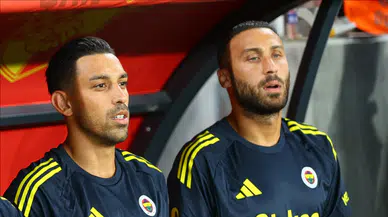 Fenerbahçe’de İrfan Can Kahveci ve Cenk Tosun kadro dışı