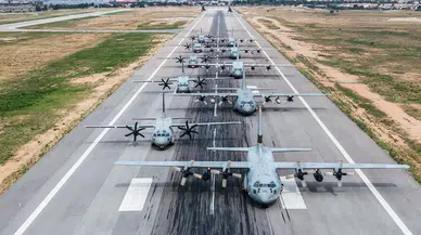 Yunan Hava Kuvvetleri'nin C-130 paylaşımı tepki topladı