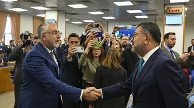 Bakan: SGK’ya en çok borcu olan 10 belediyeden 8’i CHP’li