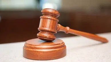 Şiddet uygulayan kocasını öldüren kadın tahliye edildi