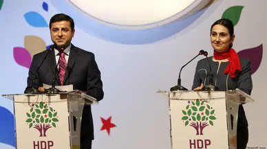 Selahattin Demirtaş ve Figen Yüksekdağ'dan mesaj