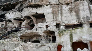 Hasankeyf’te 10 mağara turistik ziyarete açıldı