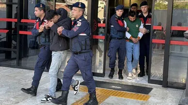 Polisin üzerine motosiklet süren iki kişi tutuklandı