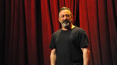 Cem Yılmaz: Yapay zekâ Türkiye’ye gelse belediyede tanıdık arar