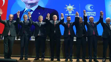 Dört belediye başkanı AKP’ye katıldı
