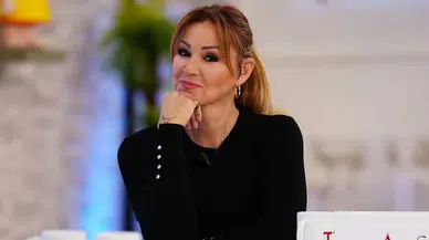 Pınar Altuğ, kendisinden para isteyen takipçisine sert çıktı