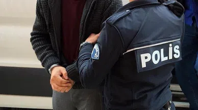 DEM Parti'nin açıklamasını izleyen Fransız gazeteciye gözaltı